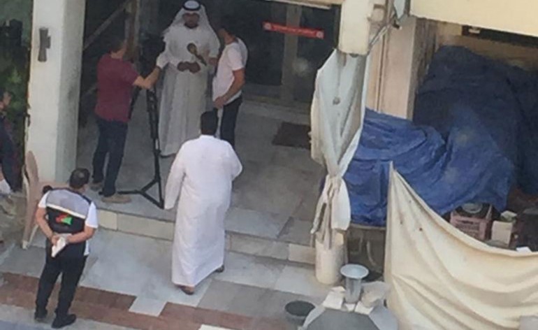 « الداخلية والبلدية » تغلقان مقهى وصالوناً نسائياً خالفا قرار مجلس الوزراء
