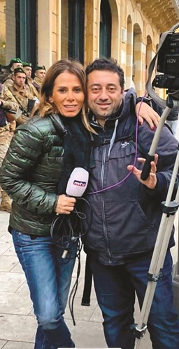 مراسلة MTV زينة باسيل والمصور خليل عقيقي