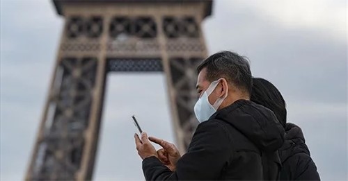 فرنسا: ارتفاع وفيات (كورونا) إلى 674 والمصابين إلى 16018 حالة