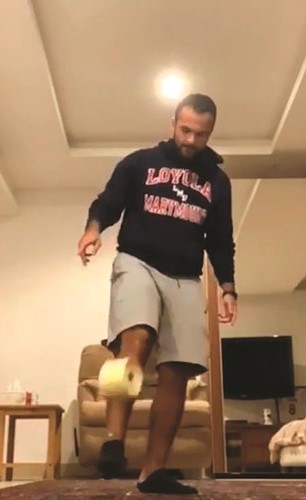 شباب الكويت شاركوا في تحدي StayAtHomeChallange#
