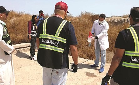 أخذ عينات من المياه