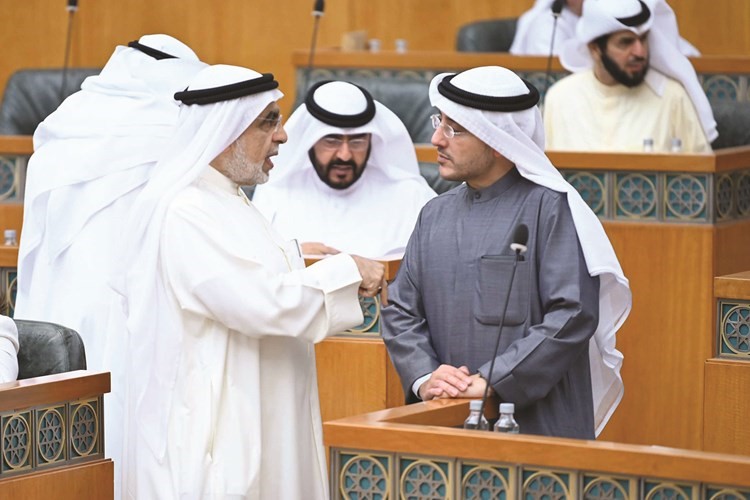 الشيخ د. أحمد الناصر وعدنان عبدالصمد
