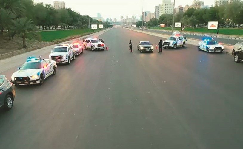انتشار امني وقت الحظر وتبدو الشوارع خالية