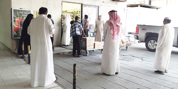 نصائح لتجنب الإصابة بـ"كورونا" في الأماكن العامة