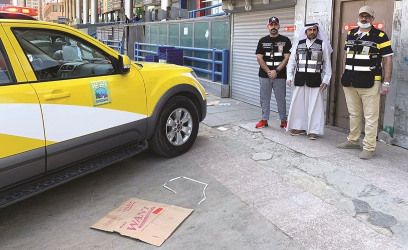 فريق البلدية خلال الجولة