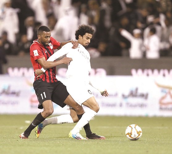 «الاتحاد القطري» يدرس تخفيض رواتب اللاعبين