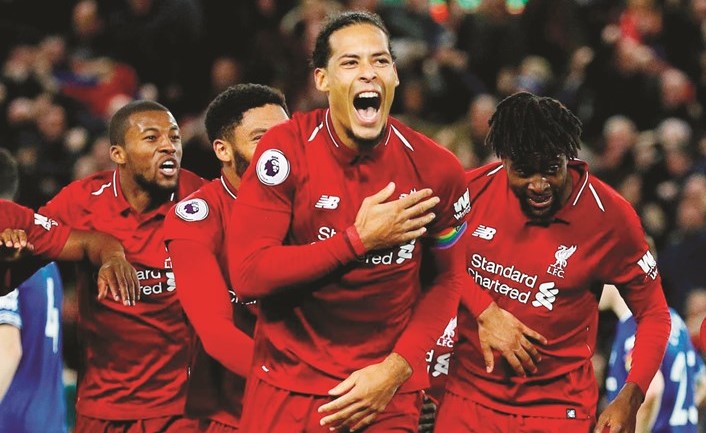ليفربول يفرض بطالة جزئية على بعض موظفيه