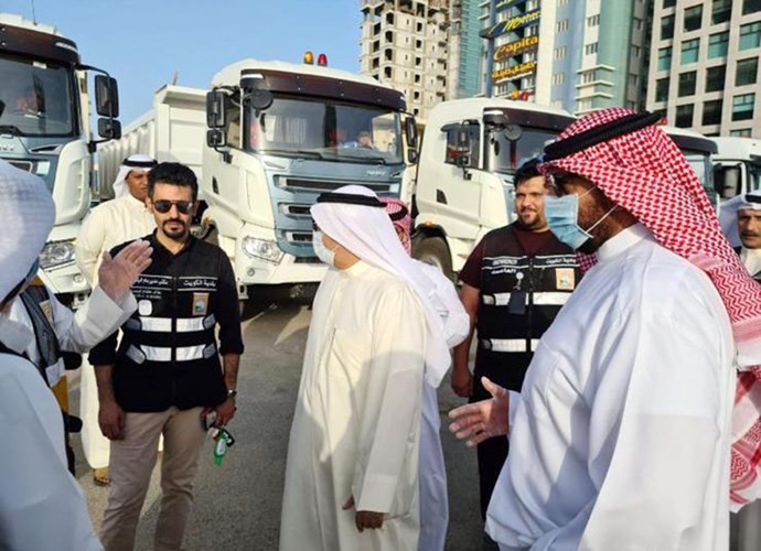 محافظ العاصمة: أكبر حملة لتنظيف وتعقيم المحافظة تنفذها «البلدية» حالياً