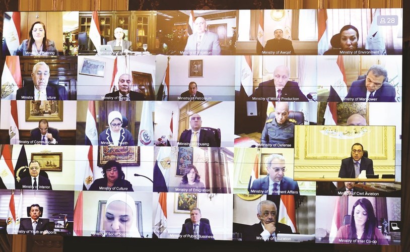 جانب من اجتماع الحكومة المصرية عبر ڤيديو كونفرانس امس