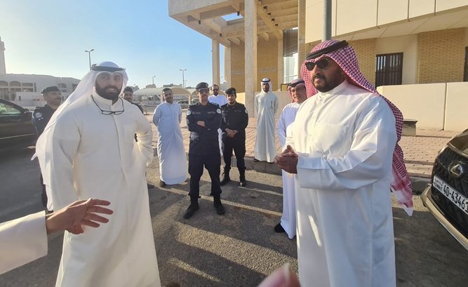 الخالد: متابعة احتياجات المواطنين والقضاء على سكن العزاب في السكن النموذجي