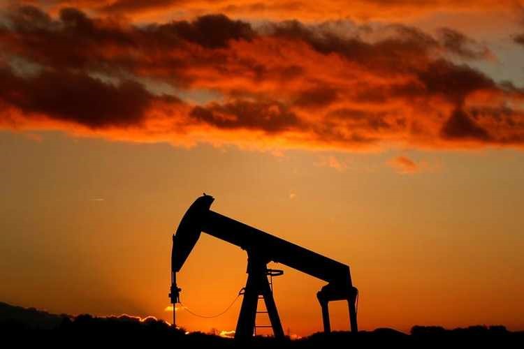 النفط يرتفع أكثر من 4% بعد اتفاق "أوبك+" التاريخي