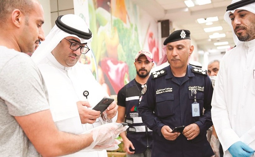 الروضان يجول على الجمعيات المشمولة بنظام حجز المواعيد أونلاين