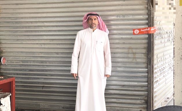 أحد المحلات المخالفة خلال الجولة