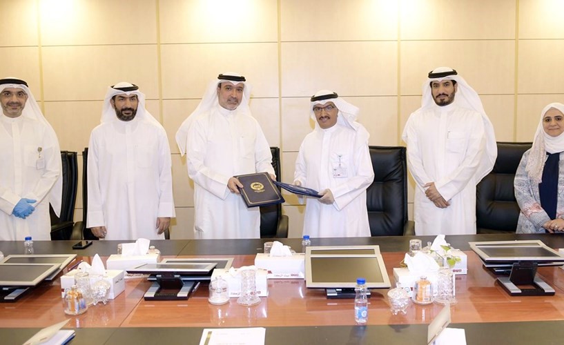 «بيت الزكاة» و«أمانة الأوقاف» الكويتيان يوقعان اتفاقية لدعم الأسر المتعففة في البلاد