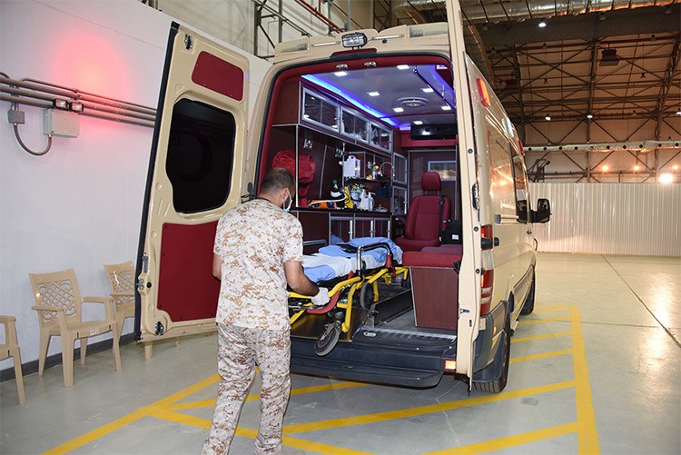 "الدفاع": إنشاء مركز فحص لـ"كورونا" بقاعدة "عبدالله المبارك" للمواطنين العائدين من الخارج