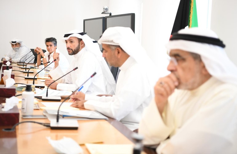 الرئيس الغانم يترأس اجتماعاً مفتوحاً لمكتب المجلس بحضور 25 نائباً