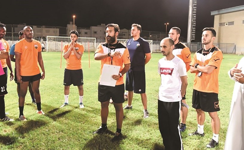 الجهراء يتجه إلى تجديد عقود الجهاز الفني والمحترفين