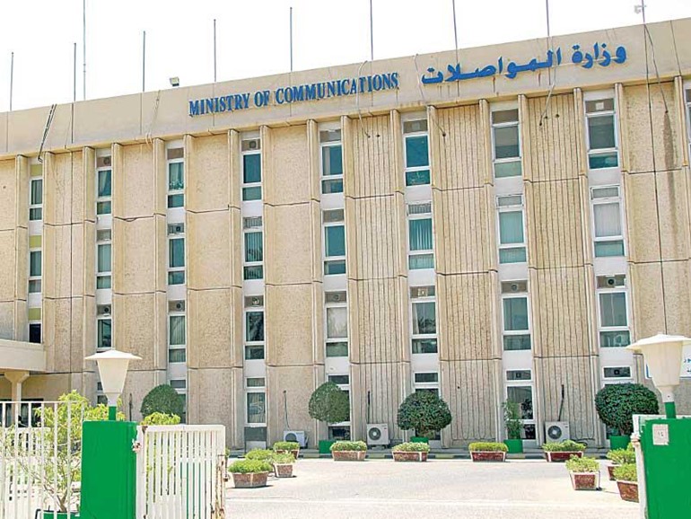 «المواصلات»: إصابة أحد العاملين بالإدارات الفنية وتعقيم المباني خلال يومين