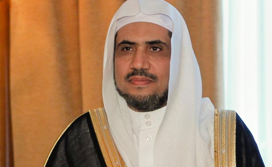 بالفیدیو.. أمین "رابطة العالم الإسلامي" یروي موقفاً له مع حارس كنیسة شارك في حج العام الماضي