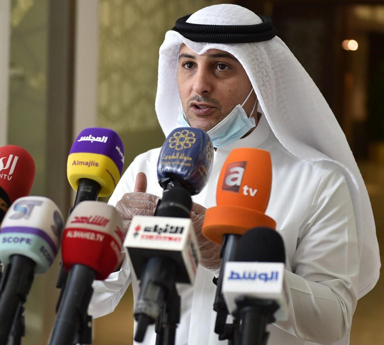 النائب احمد الفضل يقترح تحمل كفلاء مخالفي الإقامة تكاليف حجرهم وإجلائهم