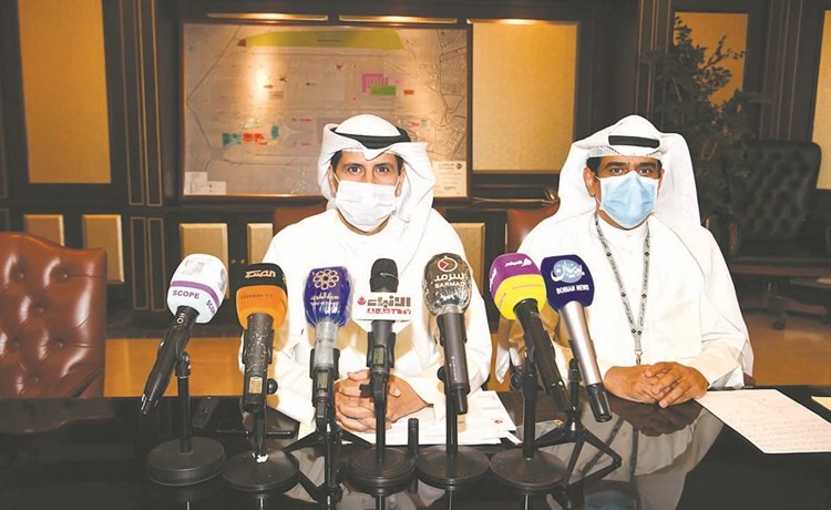 م.سعد العتيبي وم.صالح الفداغي خلال المؤتمر الصحافي	(قاسم باشا)