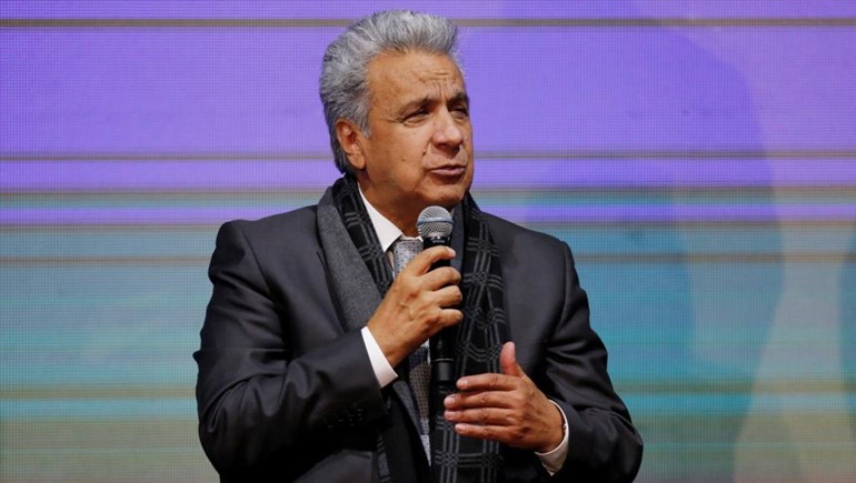 رئيس الإكوادور يخفض راتبه ورواتب أعضاء حكومته إلى النصف بسبب تأثيرات كورونا