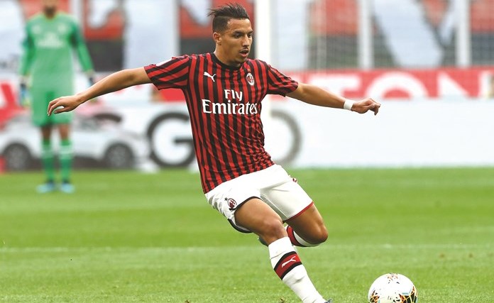 ميلان يرفض التخلي عن بن ناصر مقابل 30 مليون يورو