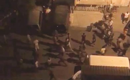من المقطع الزائف لاقتحام البقالة