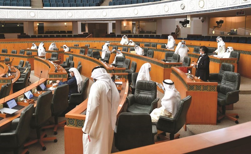 جانب من قاعة عبدالله السالم قبل رفع الجلسة