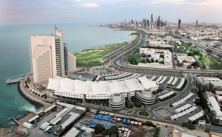 رسمياً.. القطاع النفطي يتقشف في مصروفاته التشغيلية