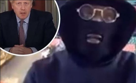 فنان بريطاني يطالب بإرسال رئيس وزراء بريطانيا إلى ووهان