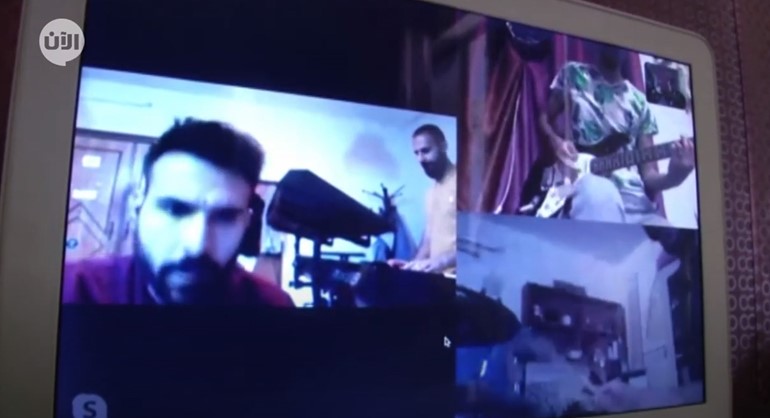 بالفيديو.. فريق روك عراقي يتدرب على الإنترنت استعداداً لما بعد كورونا