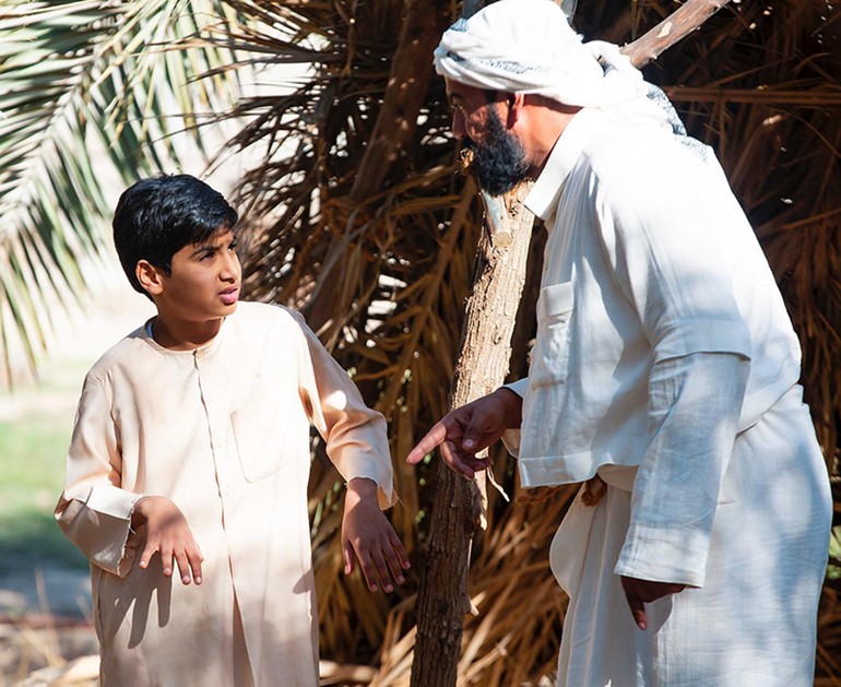 "رُحى الأيام" دراما تراثية التقطتها عيون "مركز توثيق العمل الإنساني" كنقطة تحول في الدراما الخليجية