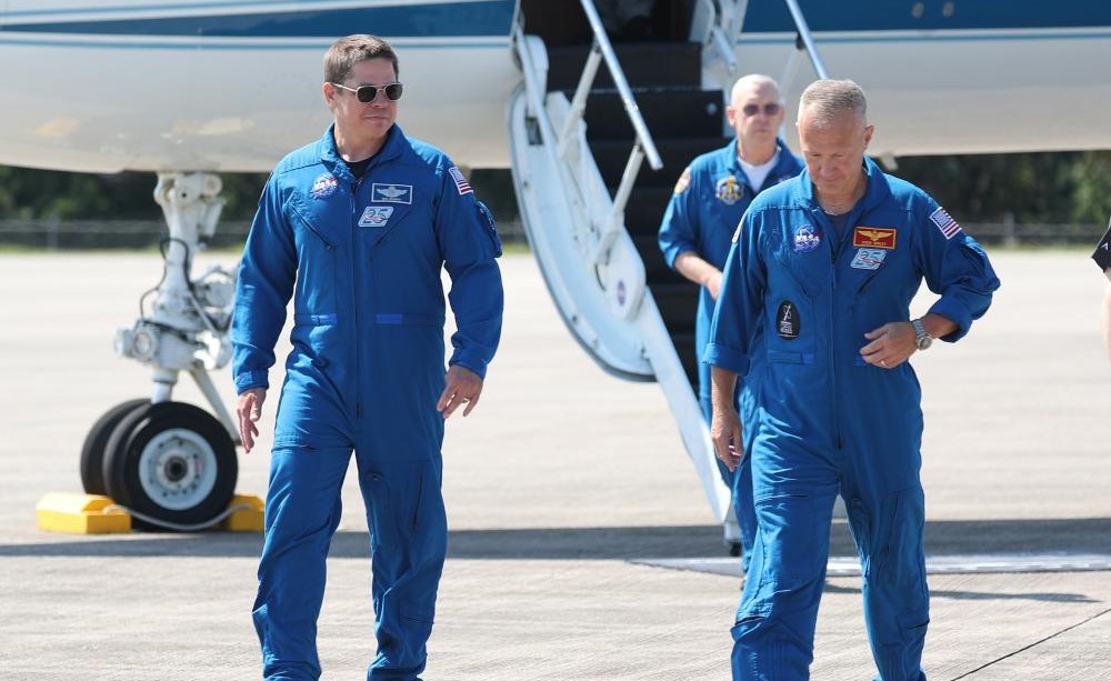 بالفيديو.. رائدا فضاء ينطلقان بعد اسبوع في أول رحلة أميركية مأهولة منذ 9 سنوات