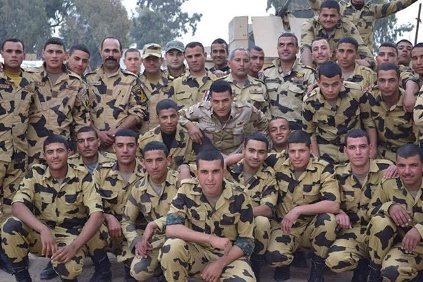طلب صادم من مخرج "الاختيار".. لا تشاهدوا هذه الحلقة