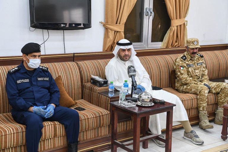 وزير الداخلية يقوم بزيارة تفقدية الى الحدود الشمالية "مركز الرتقة الحدودي"