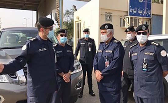 من جولة اللواء منصور العوضي في منافذ الكويت