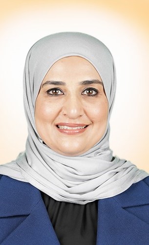 مريم العقيل