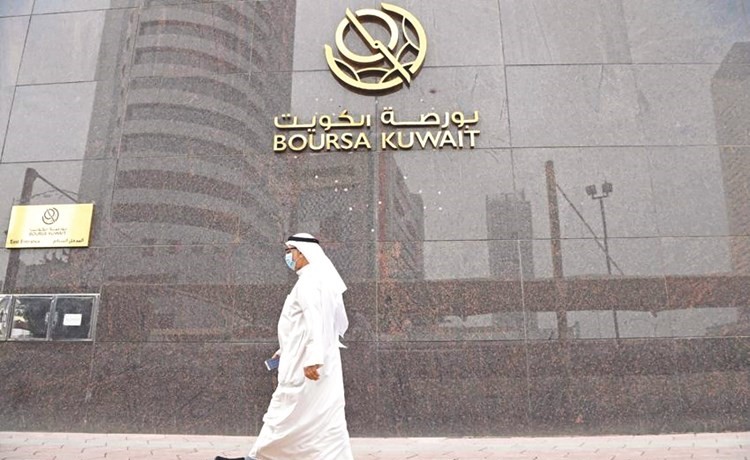 «البورصة» متفائلة بعودة الحياة وارتفاع النفط