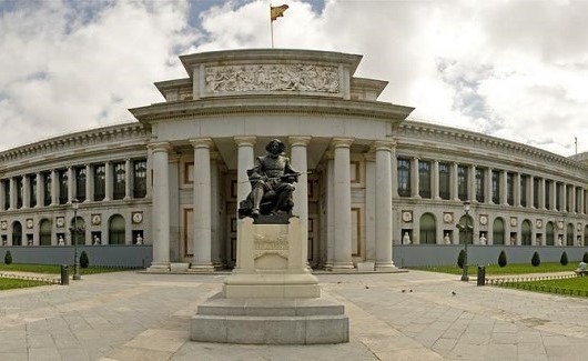 بالفيديو.. متحف "برادو" في مدريد يفتح أبوابه أمام الزوار مجددا