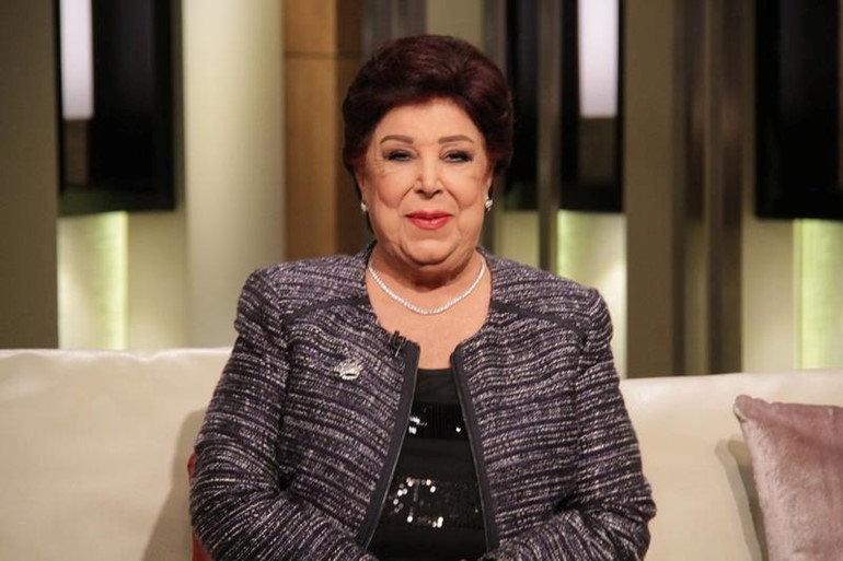 طبيب معالج لرجاء الجداوي: تحسن صحة الفنانة بيد الله