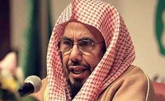 بالفيديو.. الداعية المطلق يسخر من مروجي مؤامرة كورونا.. وهكذا وصفهم !