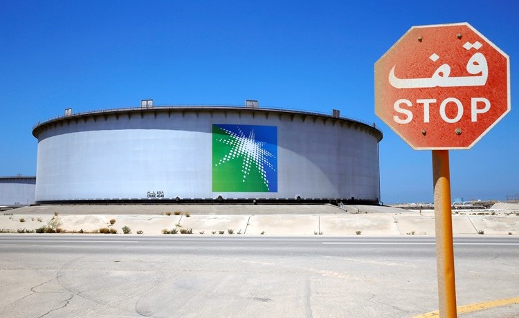 السعودية والكويت والإمارات لن تمدد خفض إنتاج النفط الطوعي بعد يونيو
