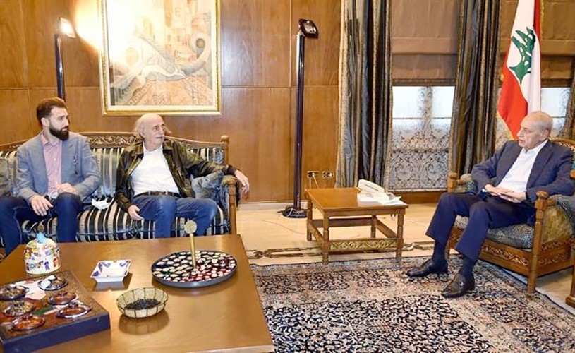 رئيس مجلس النواب نبيه بري مستقبلا في عين التينة رئيس الحزب التقدمي الاشتراكي وليد جنبلاط برفقة النائب تيمور جنبلاط