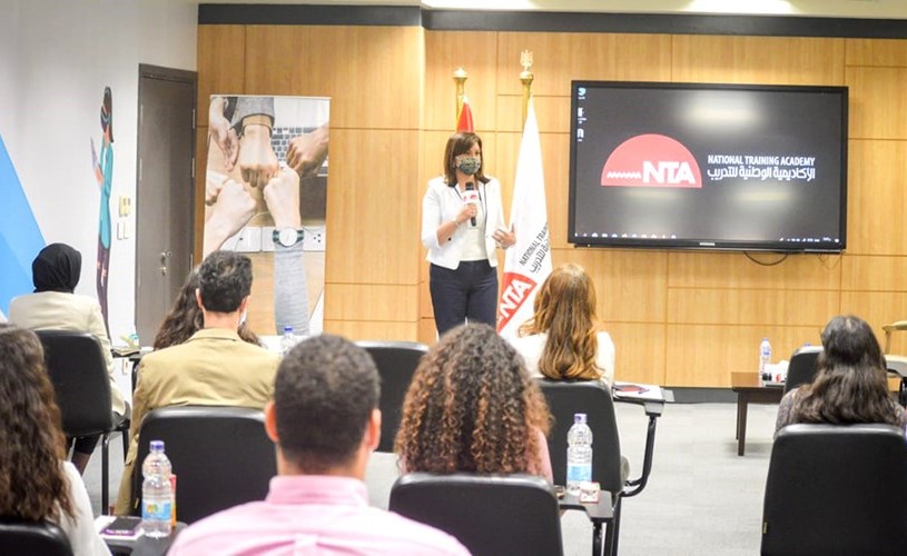 السفيرة نبيلة مكرم وزيرة الدولة للهجرة وشئون المصريين بالخارج