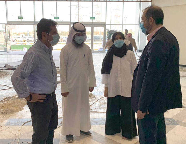 وكيل "الفنية" يتفقد المستشفى الميداني بمشرف لمتابعة أعمال زيادة الطاقة الاستيعابية