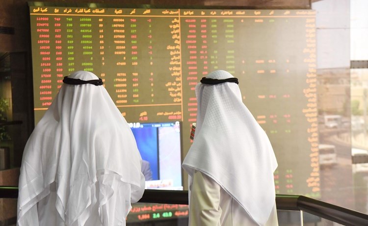 رغم فرمان «هيئة الأسواق» التاريخي بإلغاء جلسة الأربعاء.. «البورصة» تخسر 400 مليون دينار