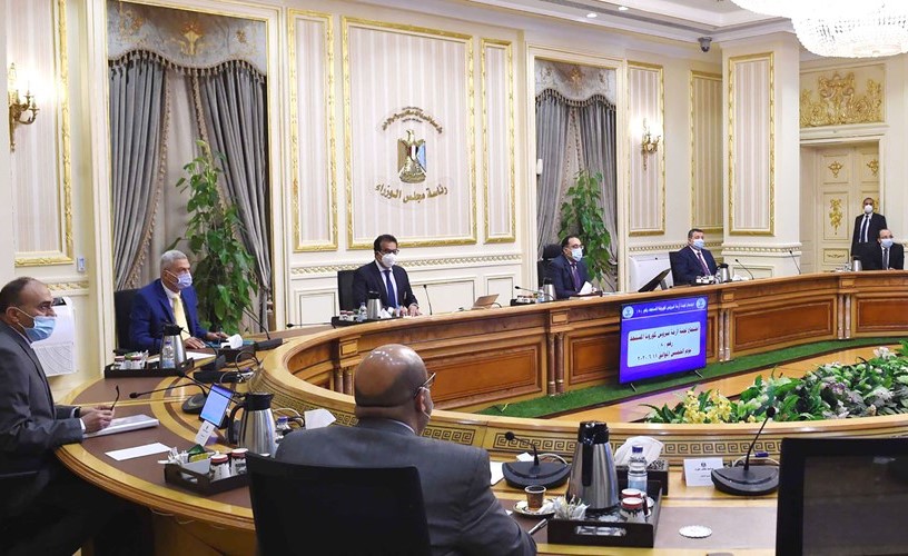 جانب من اجتماع اللجنة العليا لإدارة أزمة فيروس كورونا المستجد برئاسة رئيس الحكومة د.مصطفى مدبولي