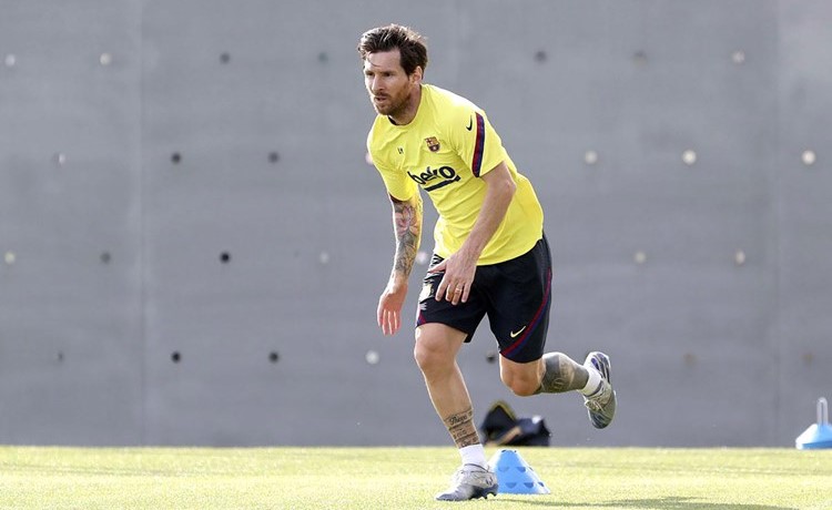 برشلونة وميسي.. طال الانتظار