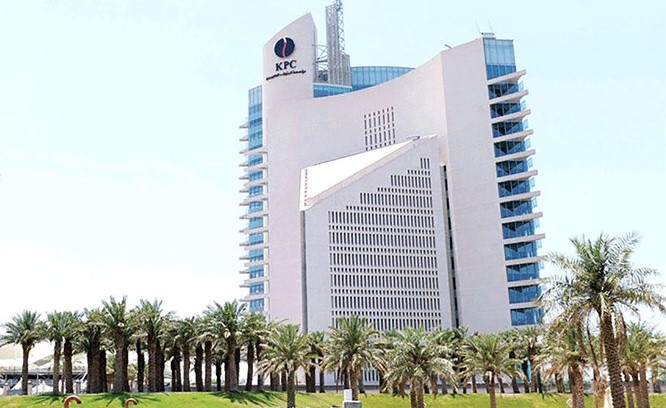 الكويت تحدد سعر الـ «نافثا» عند علاوة 15 دولاراً للطن